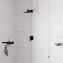 Brat de dus Hansgrohe Vernis Shape 24 cm negru mat